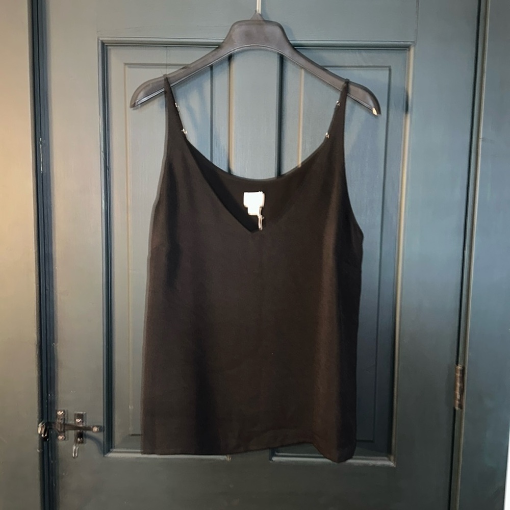 A new day strappy tank top black size L